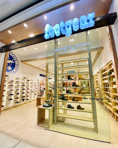 FOOTGEAR in Pacific Fair Shopping Centre .